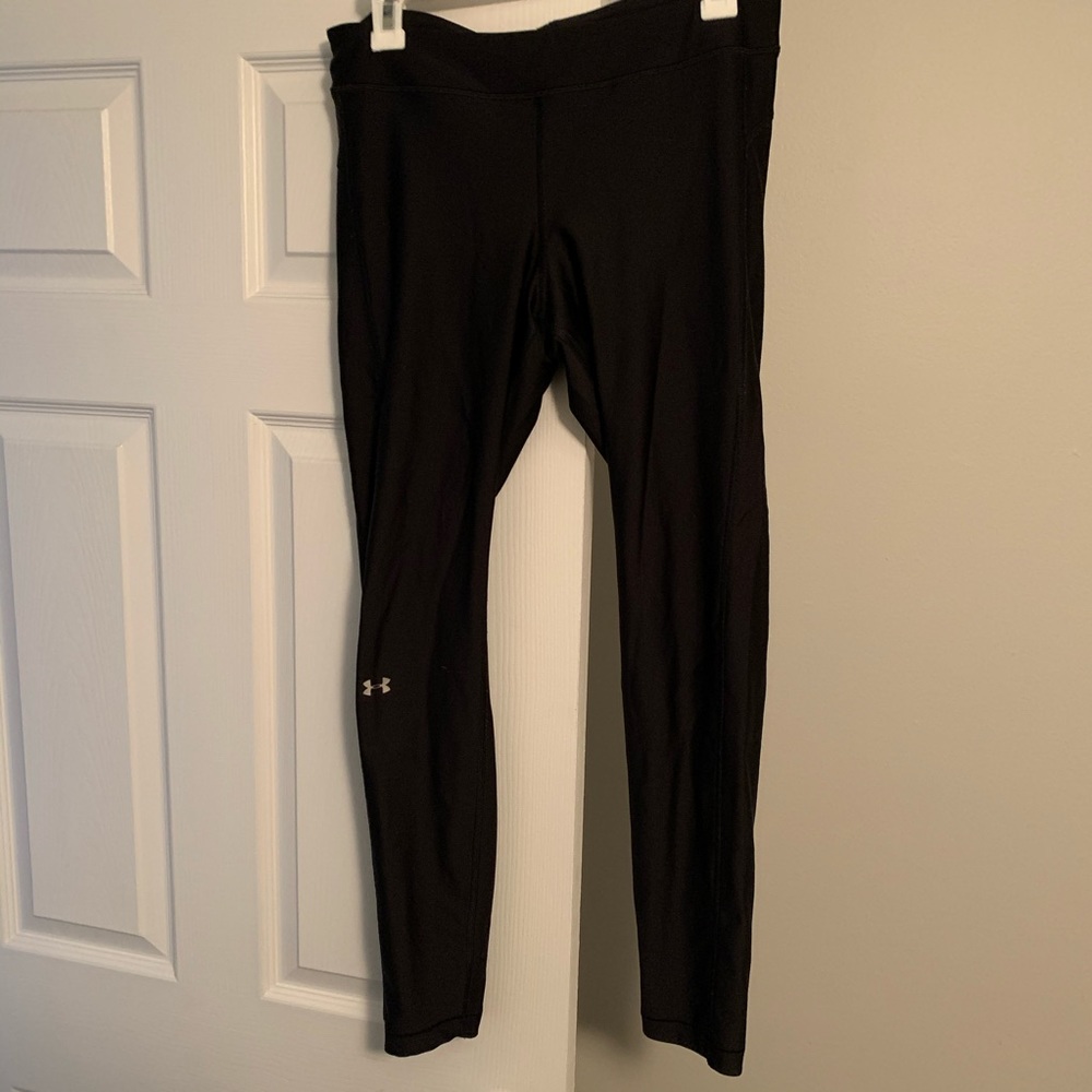 Under Armour black workout leggings size L
